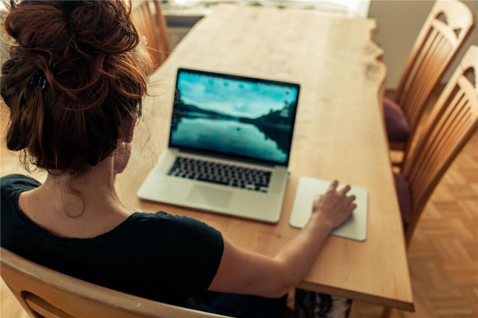 Online-Gedenkseiten sind jederzeit zugänglich.