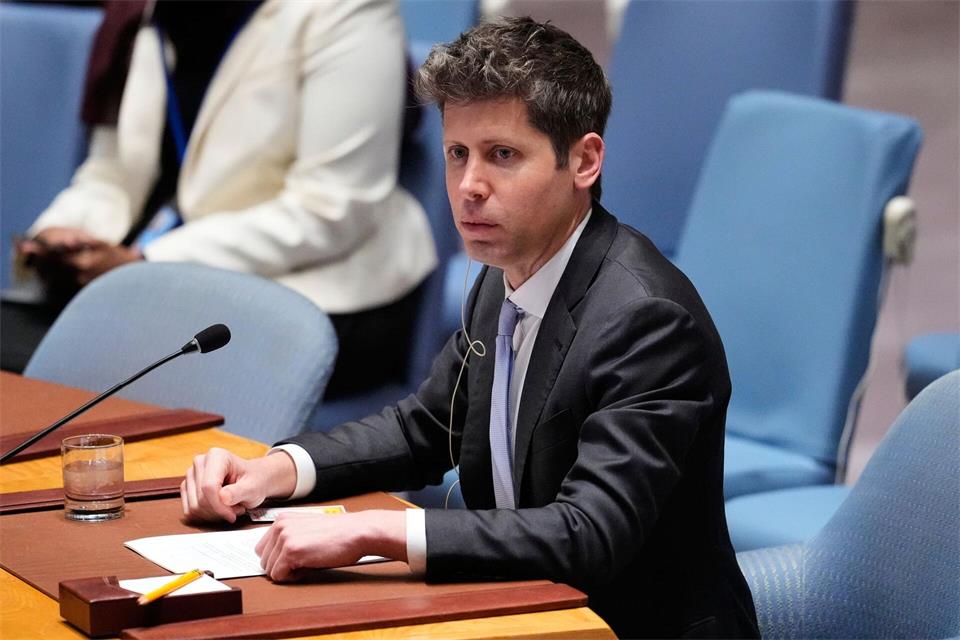OpenAI-CEO Sam Altman bei den Vereinten Nationen: „Dieser Zeitpunkt verlangt nach extremer Vorsicht.“Yuki Iwamura/AP/dpa