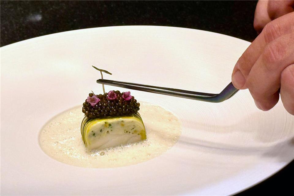 Operation Fine Dining: Vor wenigen Monaten haben die Brüder Sühring für ihre raffinierten Kreationen ihren dritten Michelin-Stern erhalten.Carola Frentzen/dpa-tmn
