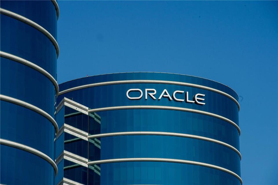 Oracle will im KI-Geschäft mitspielen. (Archivbild)Andrej Sokolow/dpa
