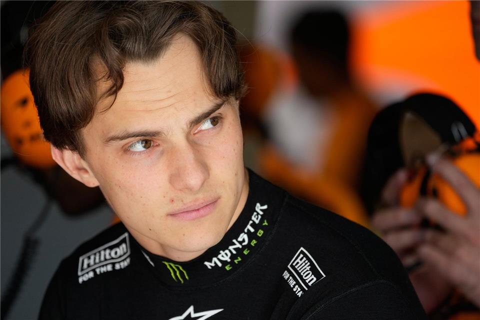 Oscar Piastri ist auf Carlos Sainz wirklich nicht gut zu sprechen.Darko Bandic/AP/dpa