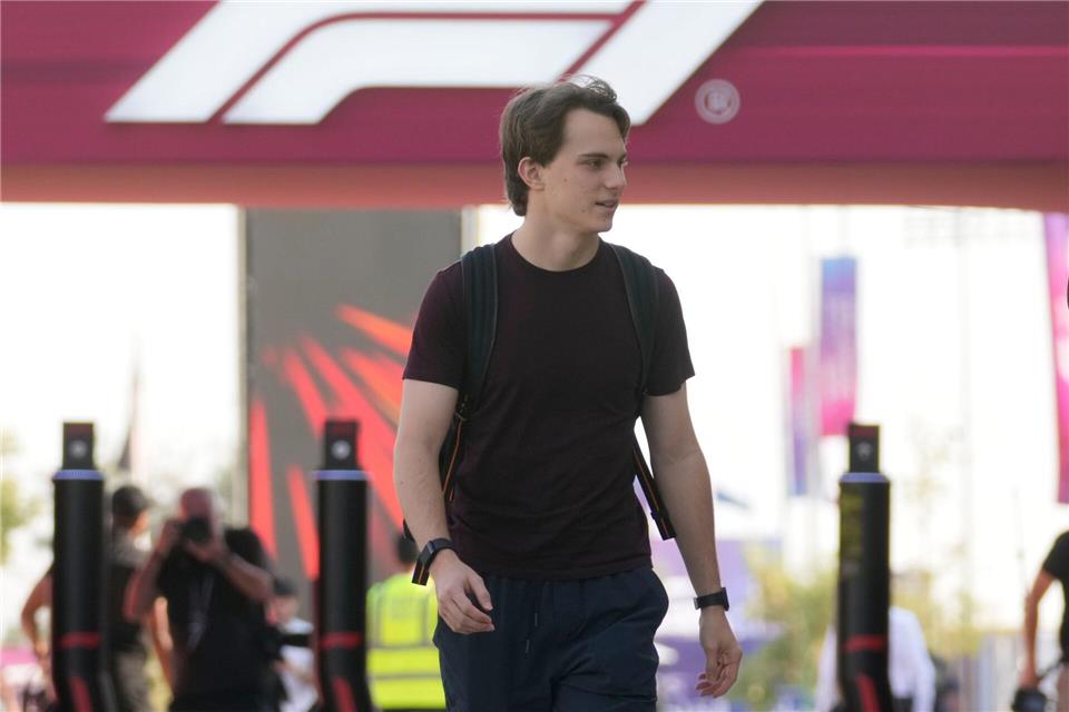 Oscar Piastri will nicht zum Helfer für Norris werden.  Darko Bandic/AP/dpa