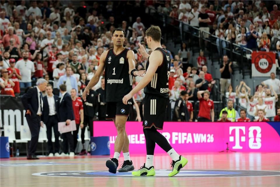 Oscar da Silva und Andreas Obst stehen mit den Bayern kurz vor dem Finals-Einzug. Matthias Stickel/dpa