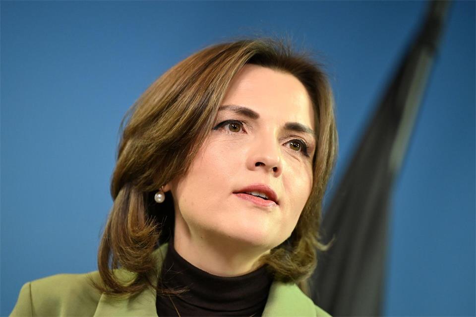 Ostbeauftragte Elisabeth Kaiser bringt bei der Erbschaftsteuer einen finanziellen Ausgleich zwischen den Ländern ins Spiel (Archivbild)Lilli Förter/dpa