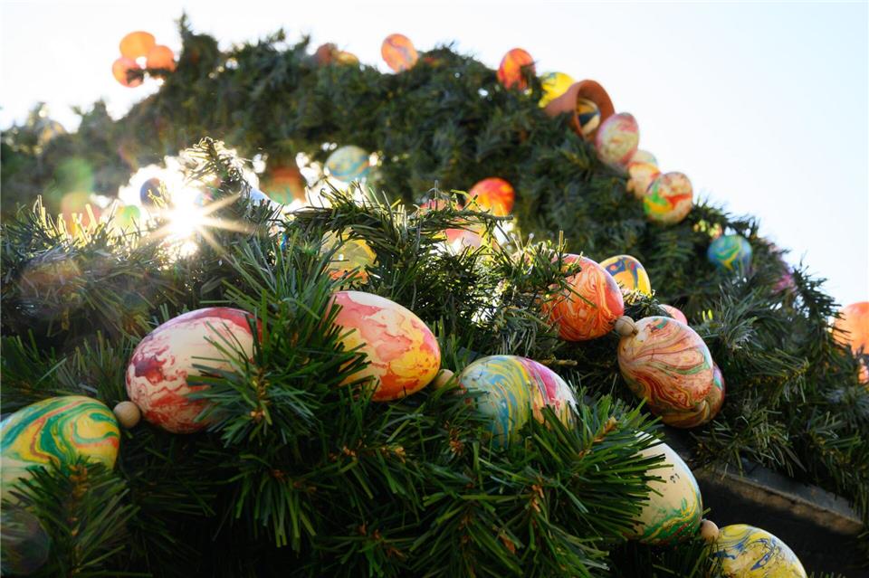 Ostersonntag dürfte der schönste Tag des Wochenendes werden. (Archivbild)Sebastian Gollnow/dpa