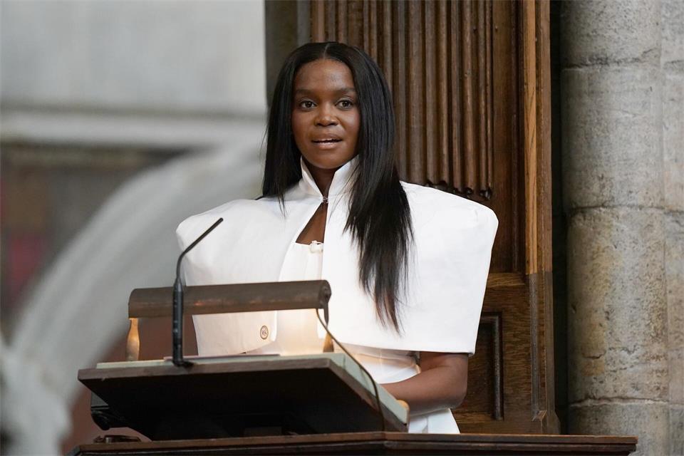 Oti Mabuse nimmt gemeinsam mit ihrer Schwester Motsi an dem Doku-Format teil. (Archivbild)Aaron Chown/PA Wire/dpa