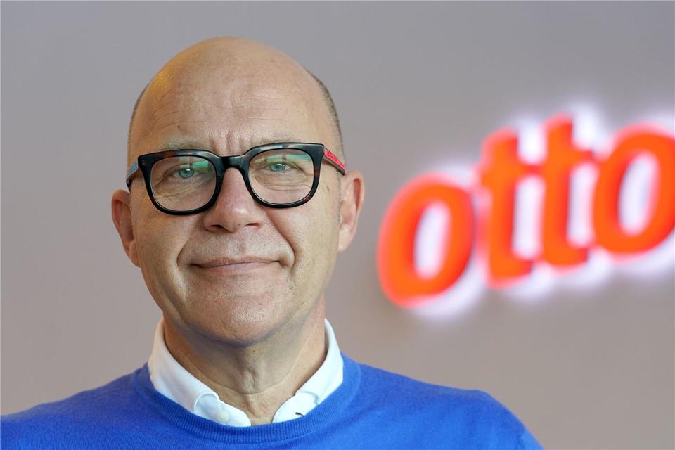 Otto-Bereichsvorstand Marc Opelt wird laut dem Konzern in den Ruhestand treten. (Archivbild) Marcus Brandt/dpa