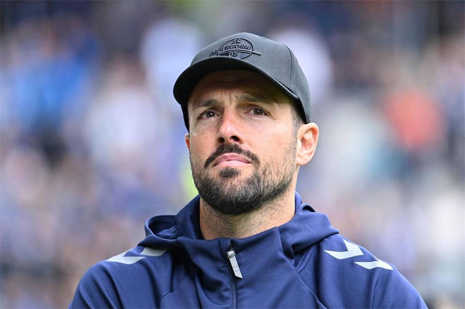 Paderborns Trainer Ralf Kettemann.Swen Pförtner/dpa