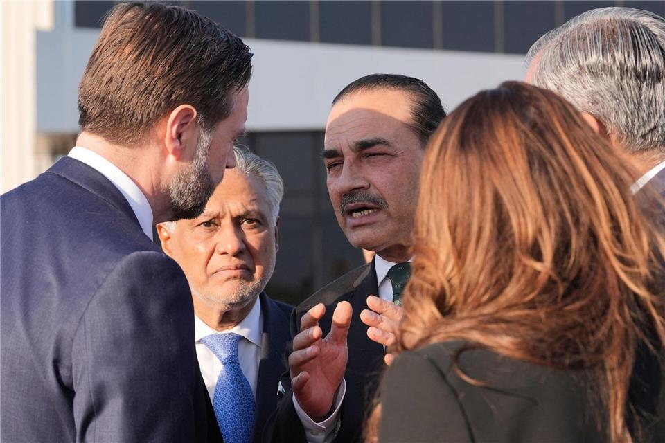 Pakistans Armeechef Asim Munir ist nach Teheran gereist. (Archivbild)Jacquelyn Martin/AP POOL/dpa