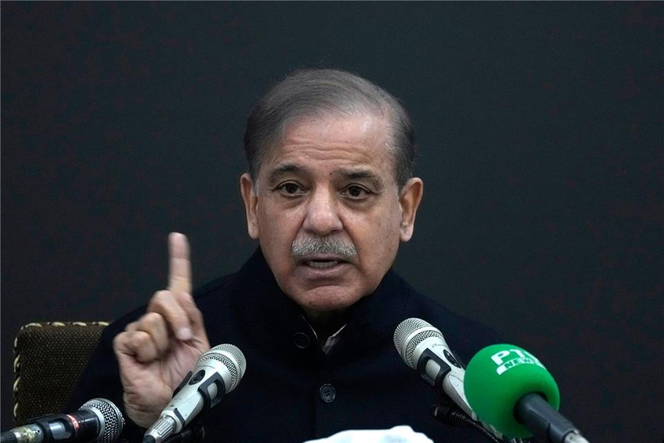 Pakistans Premier Shehbaz Sharif ist ein Vermittler in den Gesprächen zur Beilegung des Iran-Konflikts. (Archivbild)K.M. Chaudary/AP/dpa