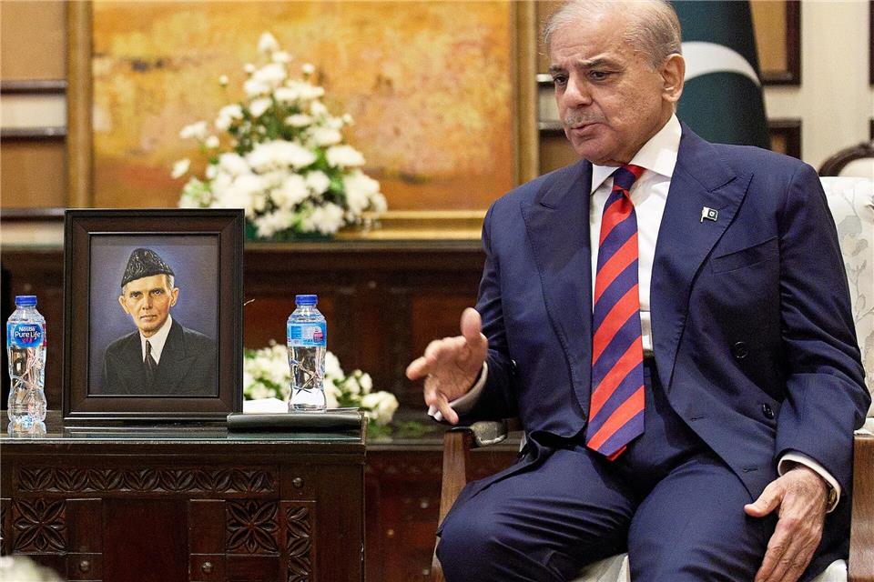 Pakistans Premierminister Shehbaz Sharif rückt in die Rolle eines wichtigen Vermittlers im Iran-KriegJacquelyn Martin/AP POOL/dpa