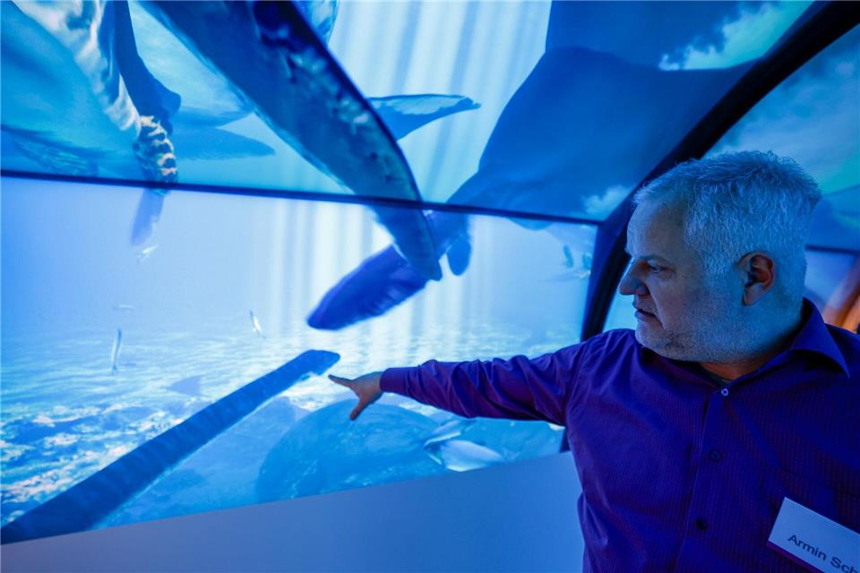 Paläontologe Armin Schmitt hat die Erlebniswelt mitentwickelt. Thomas Banneyer/dpa