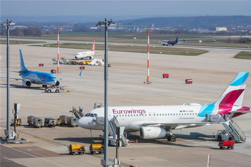 Palma de Mallorca ist das beliebteste Reiseziel für Flüge vom Stuttgarter Flughafen. (Archivbild)Christoph Schmidt/dpa