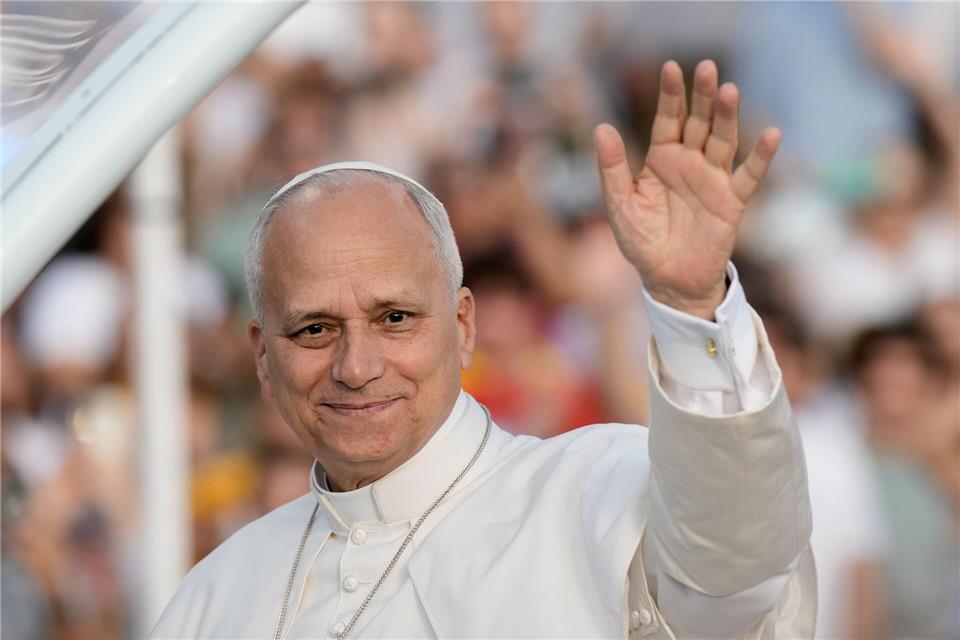 Papst Leo XIV. macht während seines Frankreichbesuchs im September auch Station in Metz (Archivbild).Bernat Armangue/AP/dpa