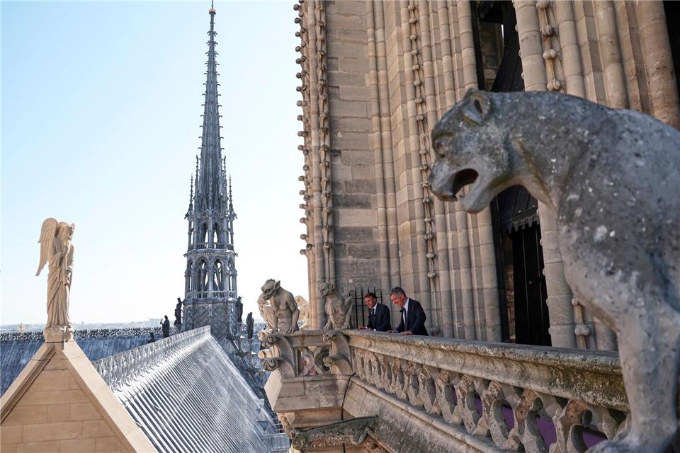 Paris: Nach Wiederaufbau – Notre-Dame-Türme werden wieder für die Besucher geöffnet.Yoan Valat/Pool EPA/AP/dpa