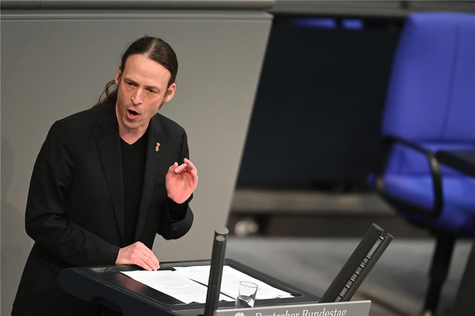 Pascal Meiser flog erst 2024 aus dem Bundestag. (Archivbild)Julian Weber/dpa