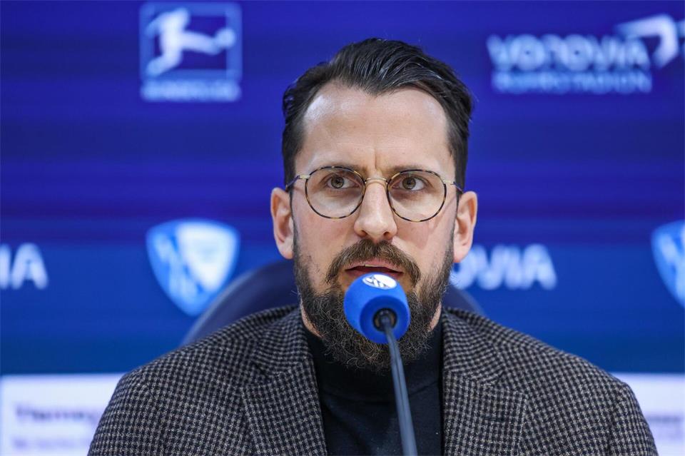Patrick Fabian arbeitete auch schon beim VfL Bochum. (Archivbild)Tim Rehbein/dpa