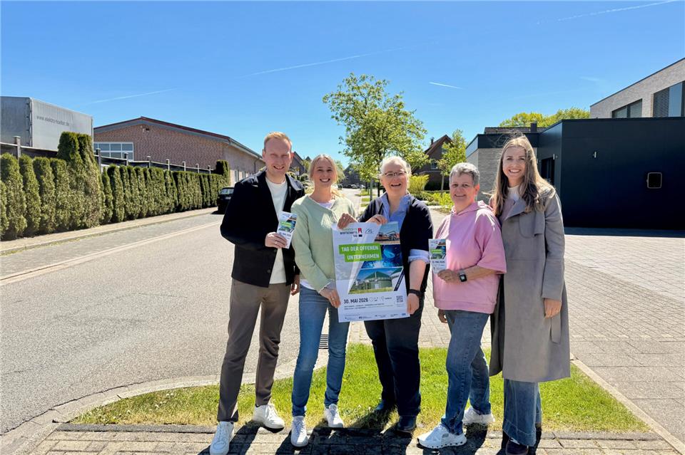 Patrick Selting (von links), Gabi Stade, Judith Schulze Beikel, Tatjana Lanvermann und Lisa Stegger-Riehl organisieren den Wirtschaftstag in Marbeck und freuen sich auf zahlreiche Besucherinnen und Besucher