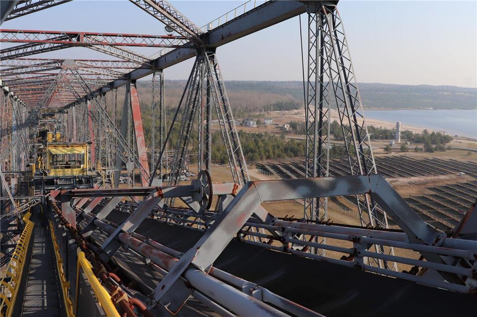 Per Führung erlebbar: die stillgelegte Förderbrücke F60 im Besucherbergwerk.Deike Uhtenwoldt/dpa-tmn