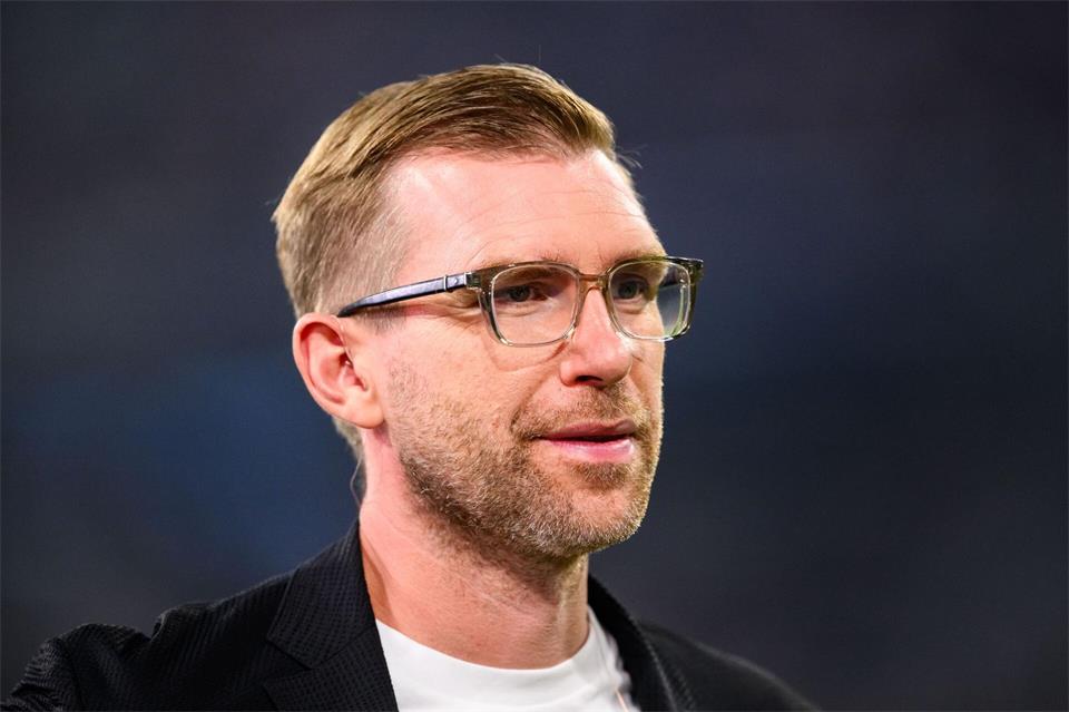Per Mertesacker wird als „Sportler mit Herz“ ausgezeichnet (Archivbild).Tom Weller/dpa