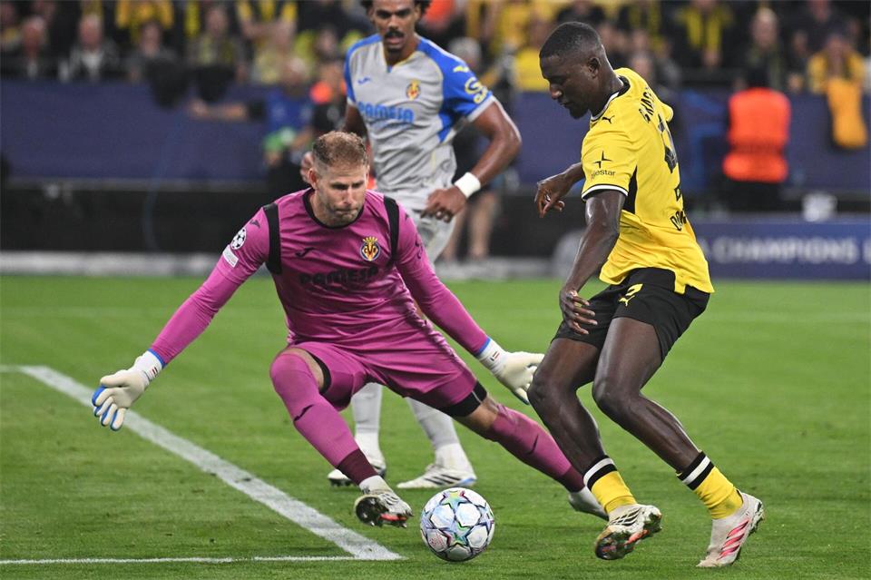 Peter Gulacsi fehlt dem FC Villarreal.Bernd Thissen/dpa