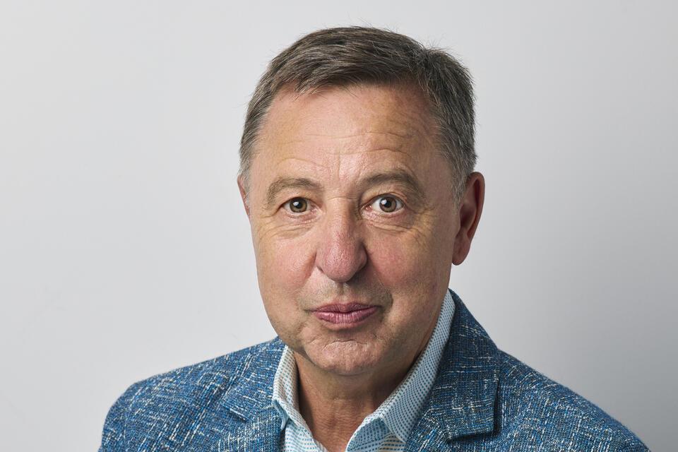 Peter Höyng ist Professor „of German studies“ in Atlanta.
