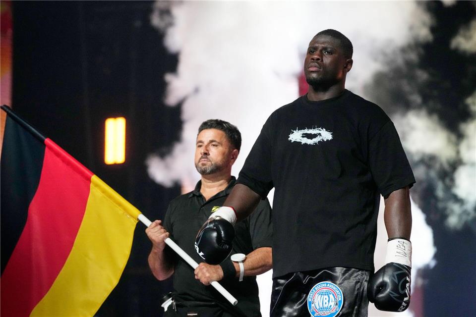 Peter Kadiru hat den WM-Kampf in Moskau verloren.Pavel Bednyakov/AP/dpa