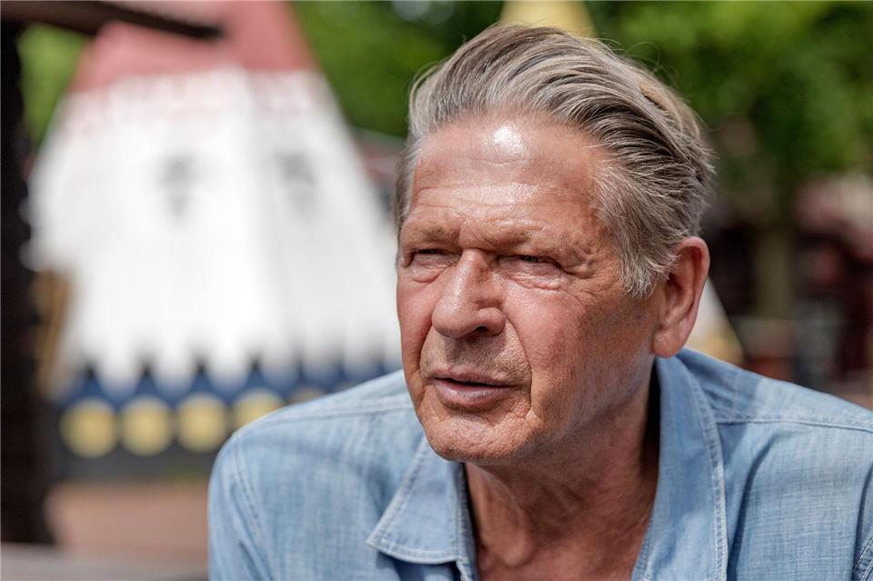 Peters ist seit fast 40 Jahren immer wieder bei den Karl-May-Spielen in Bad Segeberg dabei.Markus Scholz/dpa