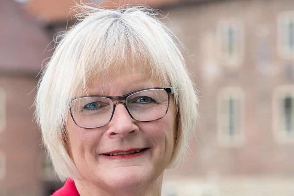 Petra Nagel.