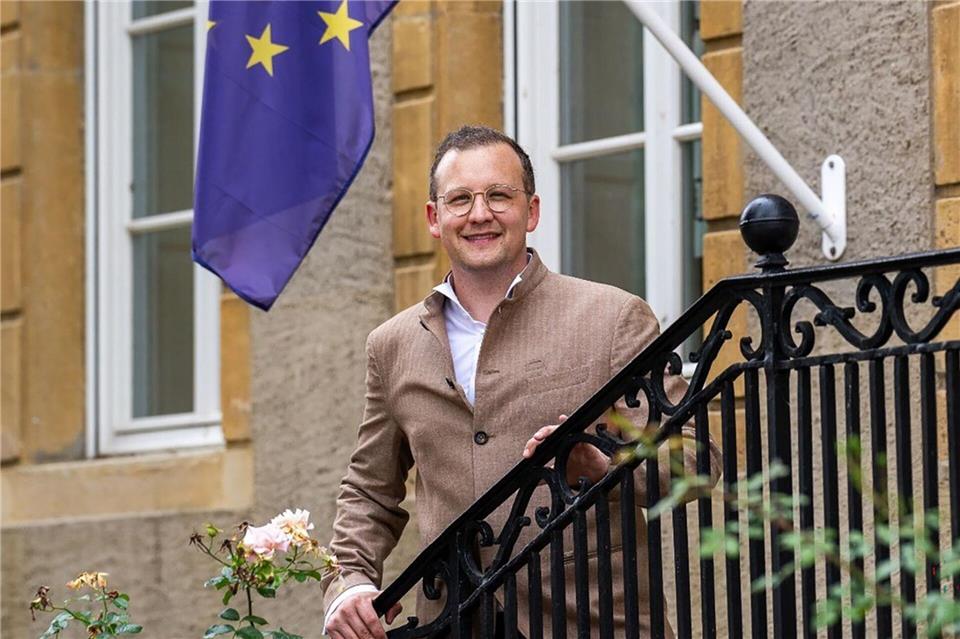 Philip Hoffmann, CDU-Bundestagsabgeordneter und Leiter der Parlamentariergruppe Belgien-Luxemburg, hofft auf eine schnelle Bahnverbindung zwischen dem Saarland und Luxemburg. (Archivbild)Rolf Ruppenthal/Philip Hoffmann/dpa