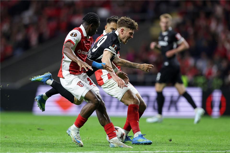 Philipp Treu hatte in Braga einen schweren Stand.Miguel Angelo Pereira/AP/dpa