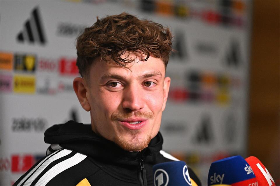 Philipp Treu zählt zu den sechs Spielern, die beim DFB-Team bleiben. (Archivbild) Federico Gambarini/dpa