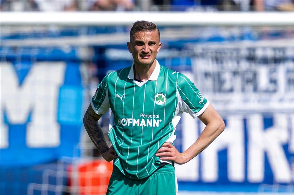 Philipp Ziereis verabschiedet sich aus Fürth. (Archivbild)David Inderlied/dpa