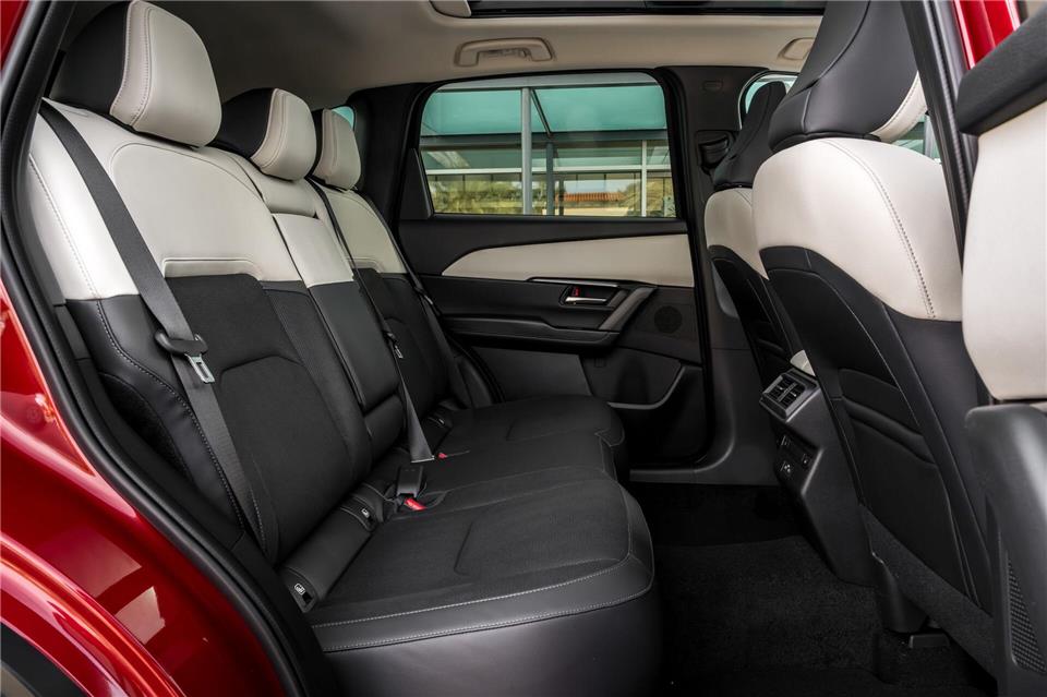 Platz da! Der Tester lobt den Zugewinn an Raum für die Besatzung des japanischen SUV.Mazda/dpa-tmn