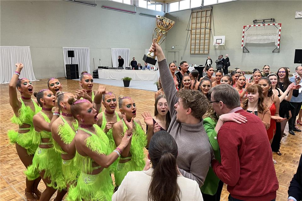 Platz eins bei der Premiere: Allen Grund zur Freude hatte am Wochenende die Soloformation der SG Borken.