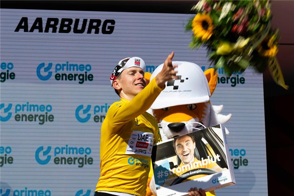 Pogacar will auch bei der Our de France wieder auf dem Siegerpodest stehen.Gian Ehrenzeller/KEYSTONE/dpa