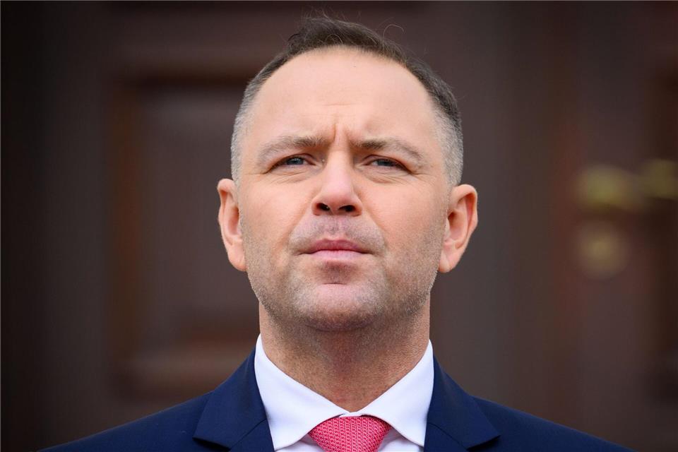 Polens Präsident Karol Nawrocki hatte schon vor seiner Wahl angekündigt, auf Konfrontationskurs mit der Regierung zu gehen. (Archivbild)Bernd von Jutrczenka/dpa