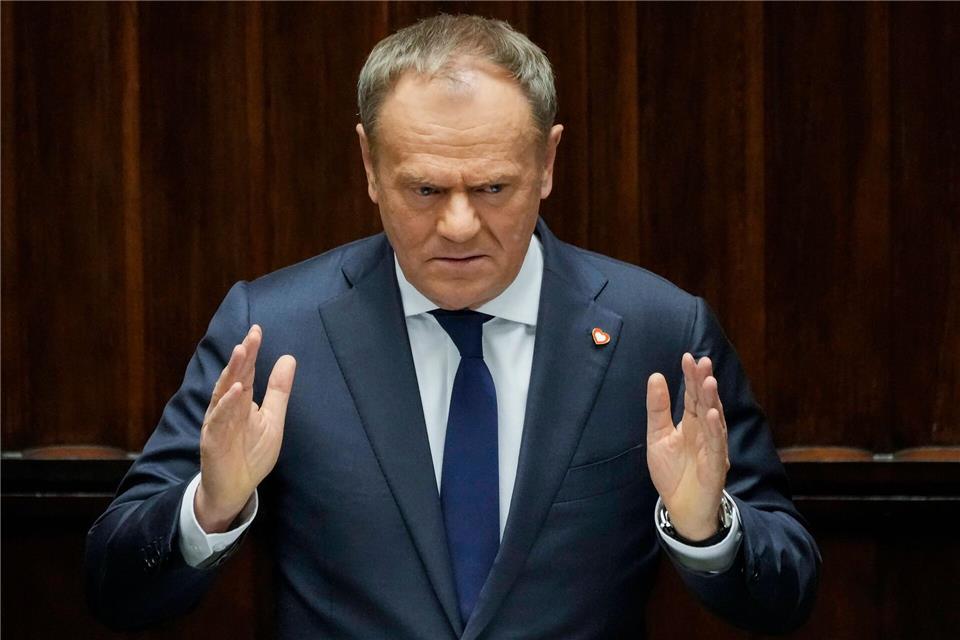 Polens proeuropäischer Regierungschef Donald Tusk will im Parlament die Vertrauensfrage stellen. (Archivbild)Czarek Sokolowski/AP/dpa