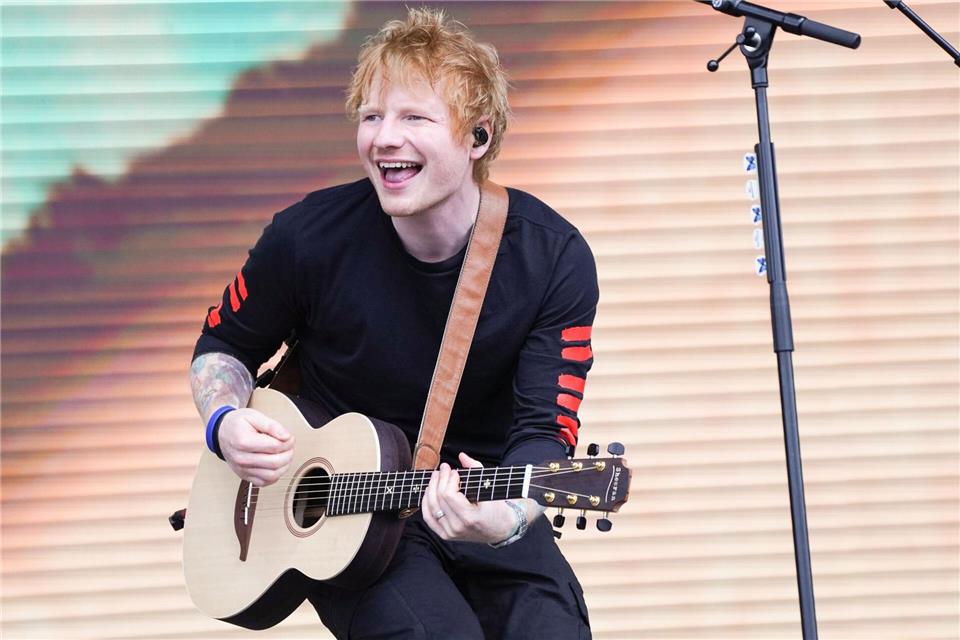 Popstar Ed Sheeran hat eigenen Angaben zufolge das Angebot abgelehnt, ins Weltall zu fliegen. (Archivbild)Ian West/Press Association/dpa
