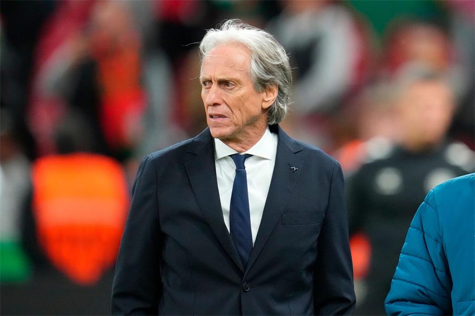 Portugals Nationaltrainer Jorge Jesus hat sein Vorgehen im Eklat um Superstar Cristiano Ronaldo verteidigt. Liselotte Sabroe/Ritzau Scanpix Foto/AP/dpa