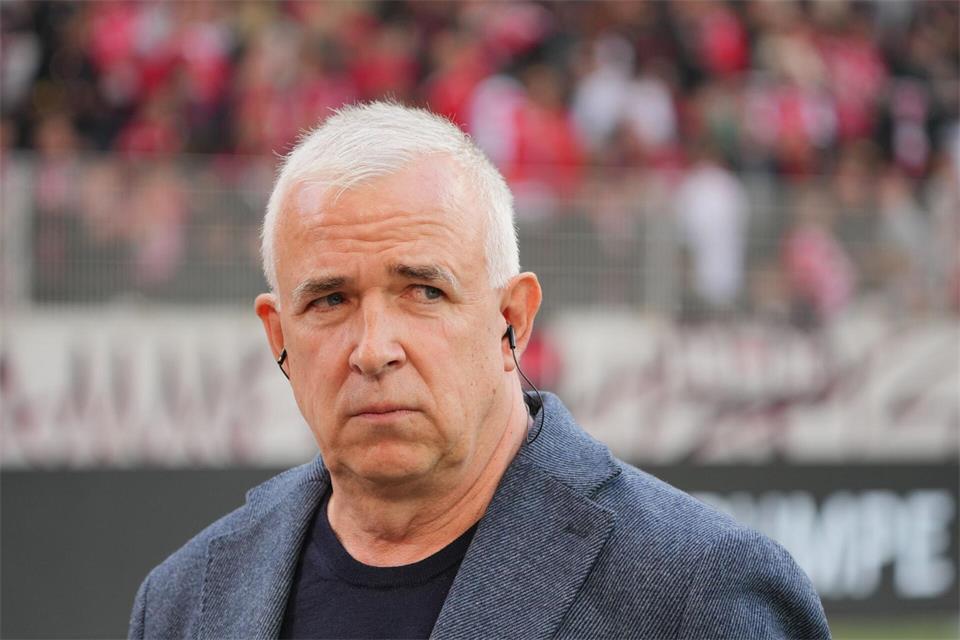 Präsident Zingler sprach vor dem Spiel über die Situation in Berlin.Soeren Stache/dpa