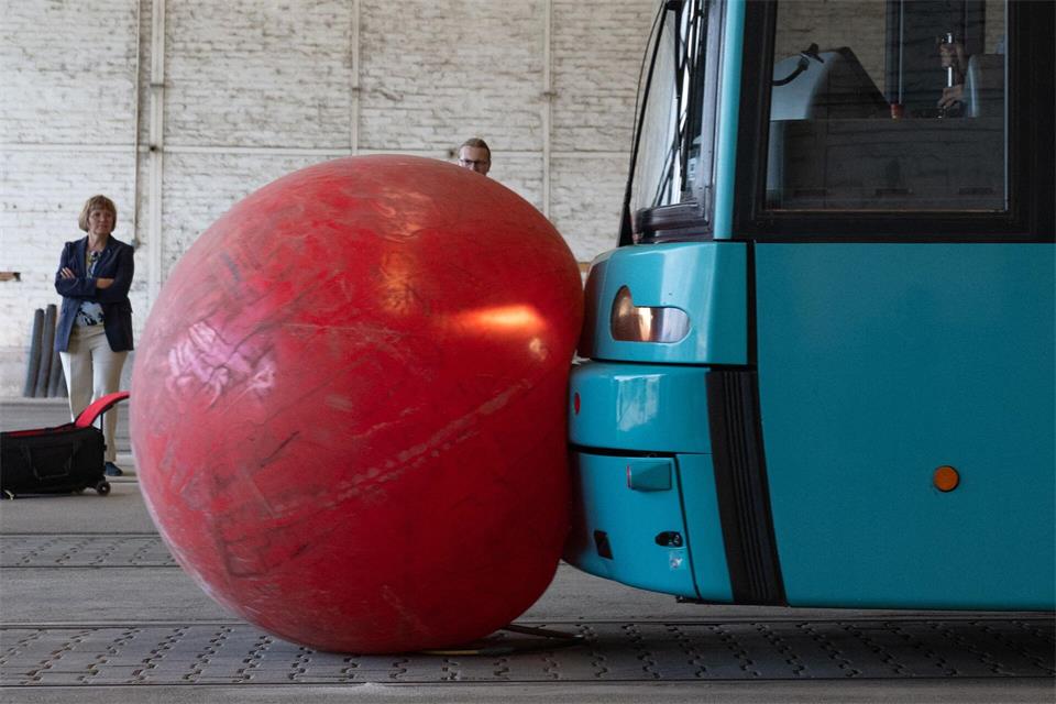 Präzise Fahrkünste sind für die Fahrerinnen und Fahrer wichtig.Boris Roessler/dpa