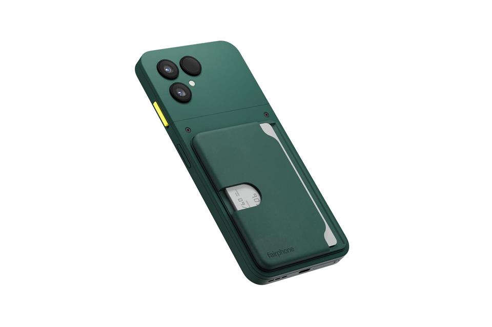 Fairphone 6 kommt mit cleverem Zubehör und Detox-Schalter Praktisch ist auch der Kartenhalter am Fairphone 6.Fairphone/dpa-tmn