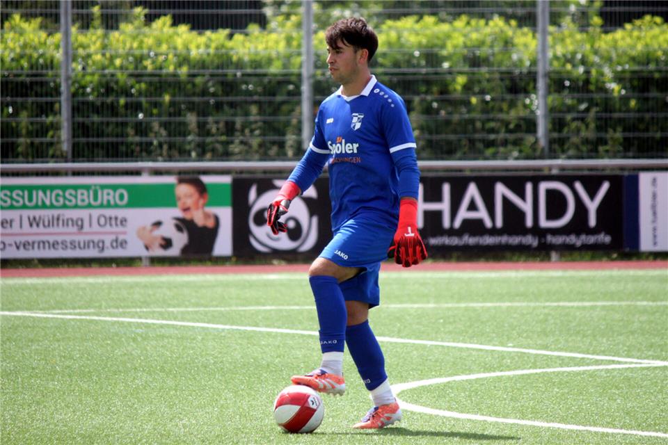 Premiere im Viktoria-Kasten: Keeper Alessandro Sidoti.