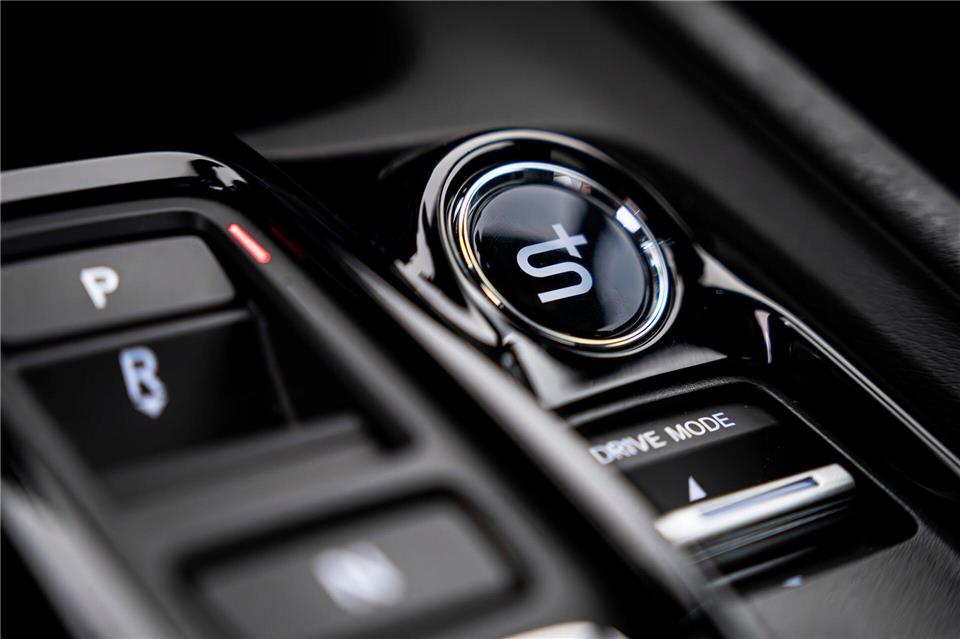 Press the Button: Mit dem S+-Shift-Getriebe zaubert Honda virtuelle Schaltsufen und sorgt für Sportwagenflair. Honda/dpa-tmn