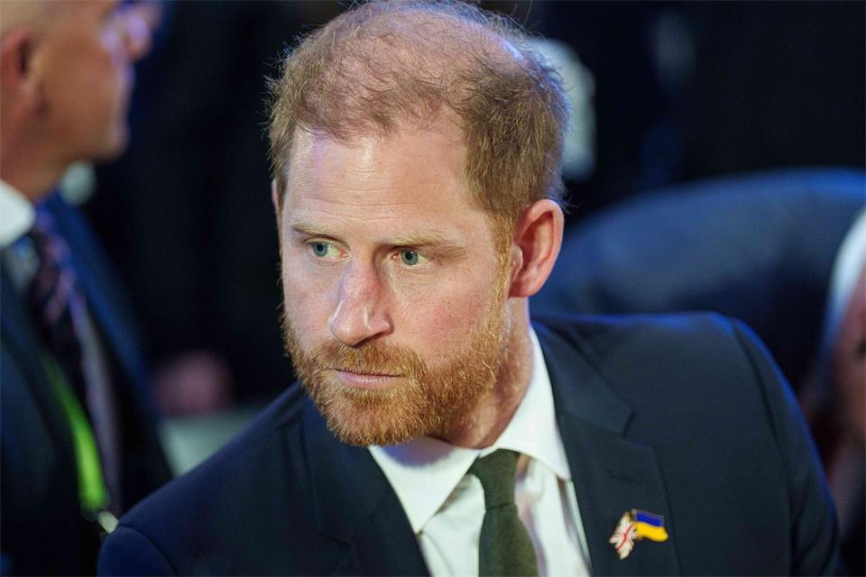 Prinz Harry war dem Bericht zufolge überrascht über die Klarstellung zu seinem Status aus dem Palast. (Archivbild)Evgeniy Maloletka/AP/dpa