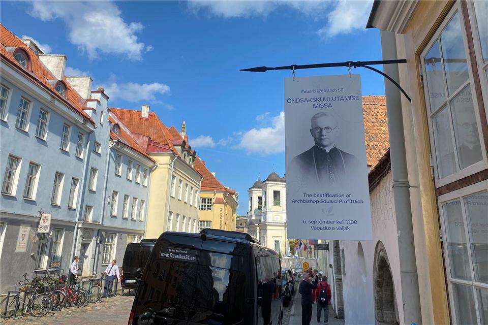 Bischof Profittlich in Estland als Märtyrer seliggesprochen Profittlich wurde 1890 im rheinland-pfälzischen Birresdorf geboren, 1936 wurde er der erste katholische Bischof in Estland seit der Reformation. Alexander Welscher/dpa