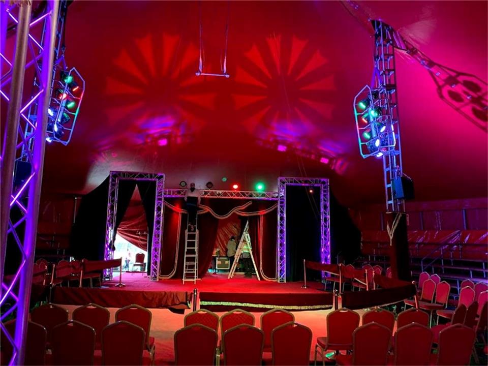 Projekt-Zirkus Lollipop an der Silvesterschule