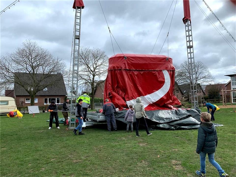 Projekt-Zirkus Lollipop an der Silvesterschule