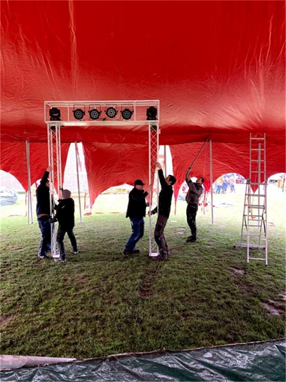 Projekt-Zirkus Lollipop an der Silvesterschule